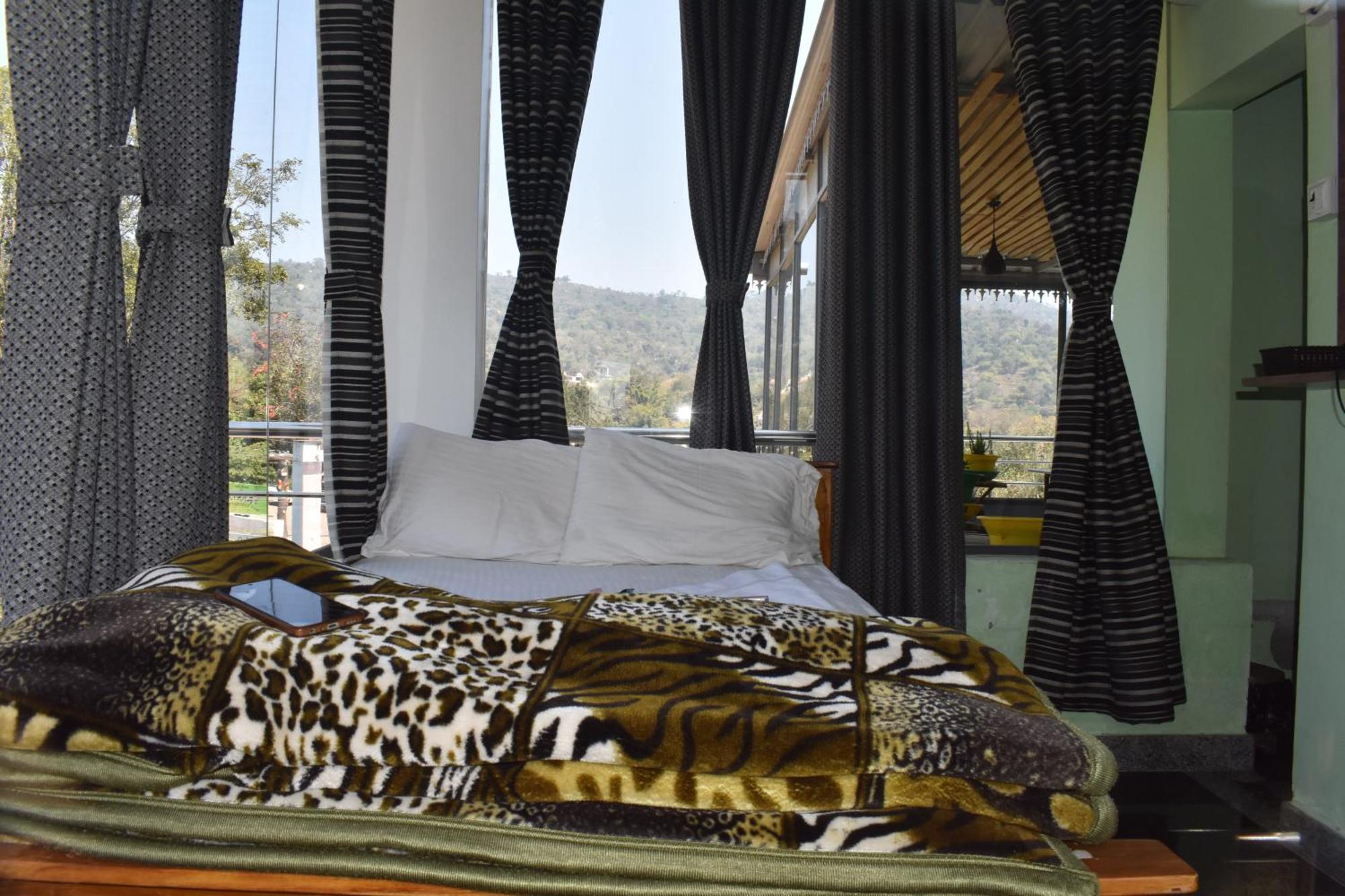 Yelagiri Goldhill Resort Ngoại thất bức ảnh