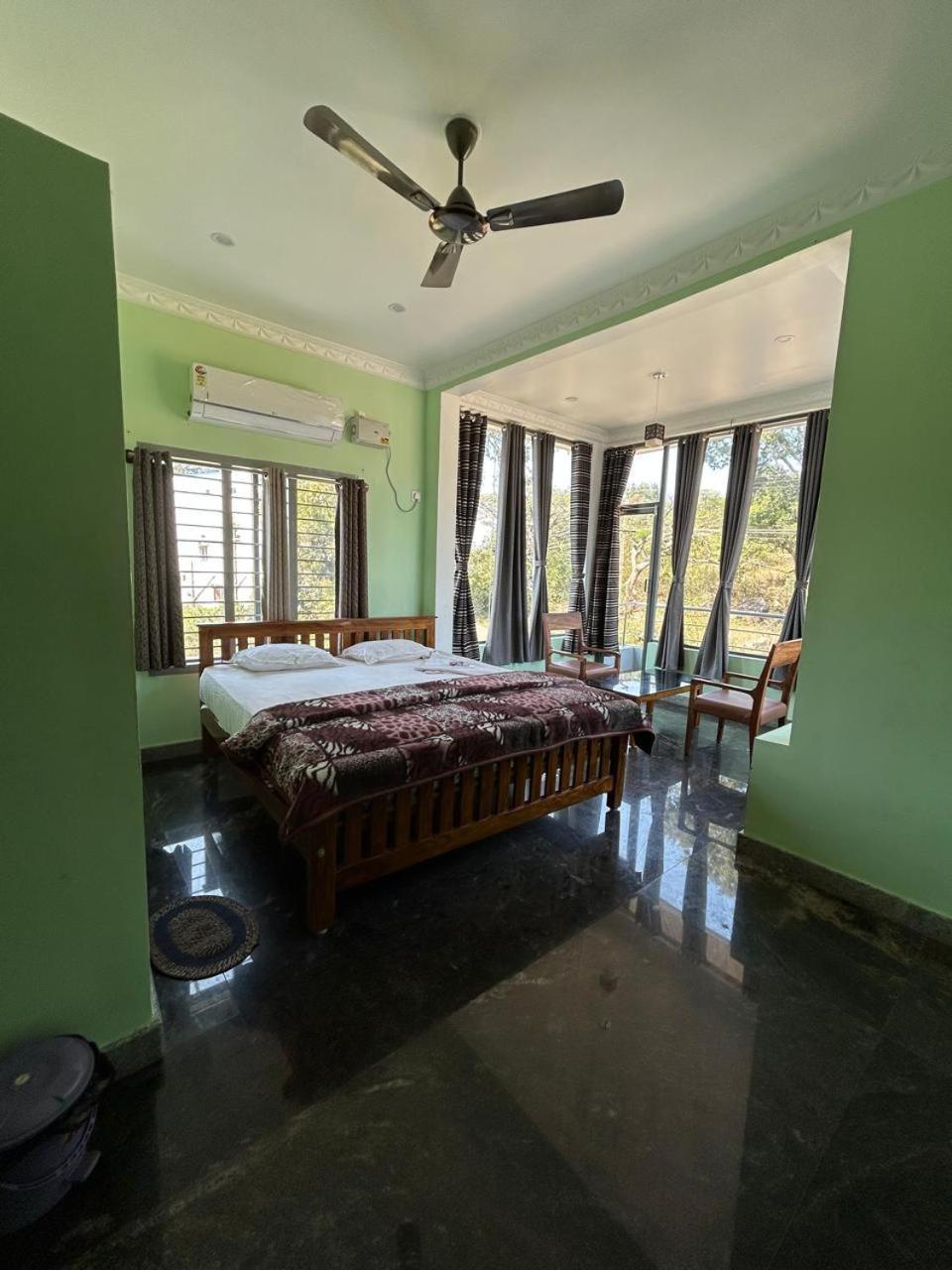 Yelagiri Goldhill Resort Ngoại thất bức ảnh