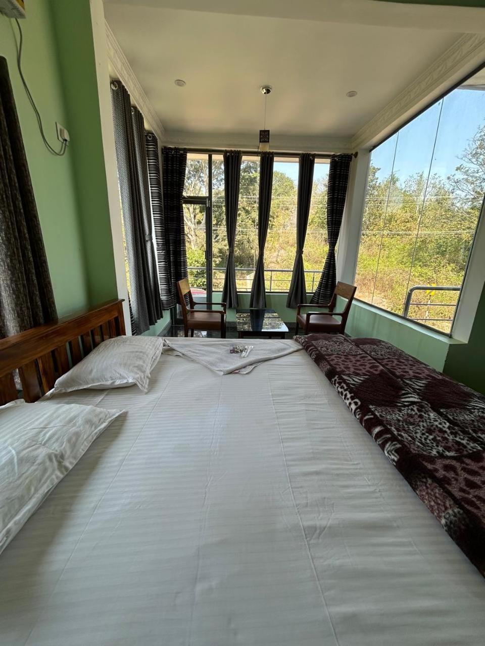 Yelagiri Goldhill Resort Ngoại thất bức ảnh